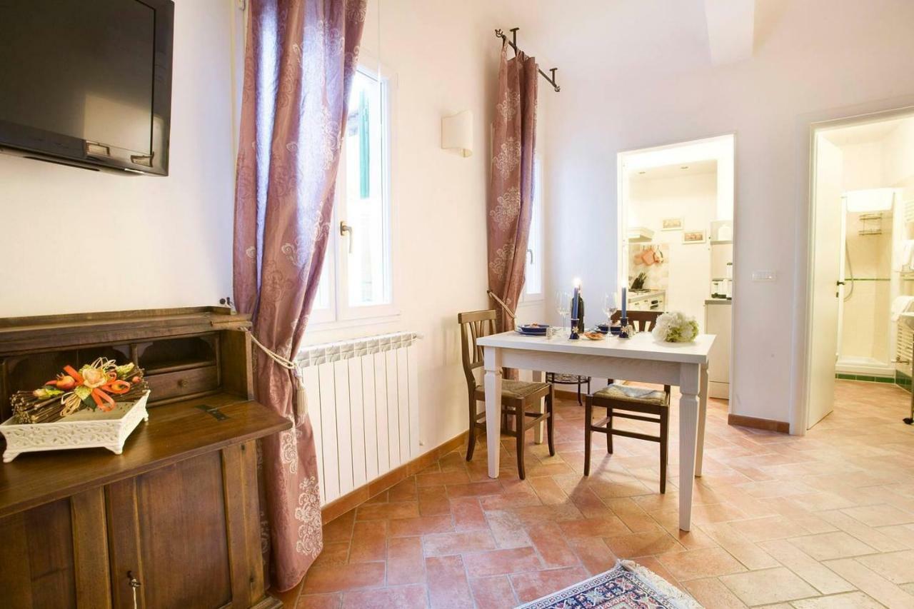 Ellen'S Cozy Apartment Firenze Kültér fotó